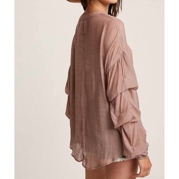 NEW LISTICLE puff sleeve button down top in mauve - Picture 3 of 3